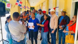 ADP demanda al Gobierno concluir planteles escolares pendientes en San Juan