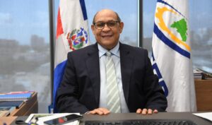 Nuevo ministro del Mescyt descarta “fusión” y plantea reforma educativa