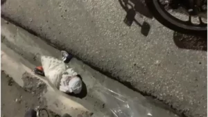 Rescatan a recién nacida abandonada en un contén en San Juan de la Maguana