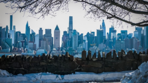 Muertes por ola de frío en NY suben a 14 pese a medidas de emergencia