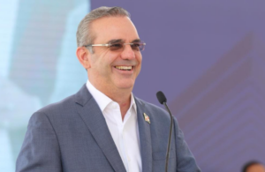 Abinader sitúa a RD entre democracias que avanzan