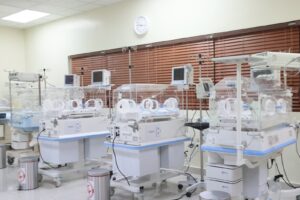 SNS reporta reducción de 57.5 % en mortalidad materna, 21 % infantil y 18% neonatal en primer trimestre de 2026