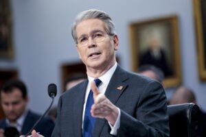 EE.UU. y China logran avances en negociación comercial tras encuentro en París