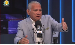 Alfredo Hernández destaca formación en seguridad como eje clave de los tripulantes de aviación en RD