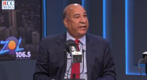 Bautista Rojas Gómez cita omisiones importantes en el discurso de Abinader