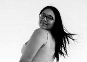 Mujer muere y cuatro heridos en tiroteo en Villa Mella