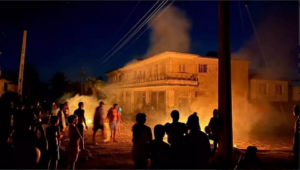 Asaltan sede del Partido Comunista en Cuba durante protestas por apagones y escasez