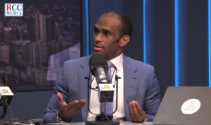 Abogado asegura lucha contra la corrupción es una gran falsedad: califica como "peligroso" anticipar condenas