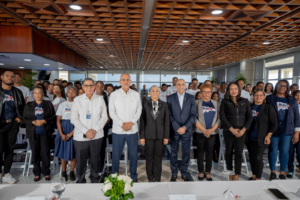 Jueza de la Suprema Corte alerta sobre efectos de las drogas en la juventud durante programa preventivo