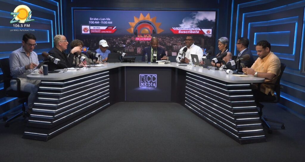 víctor eddy mateo junto