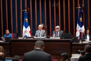 Senado aprueba en primera lectura proyecto de ley para eliminar candidaturas independientes