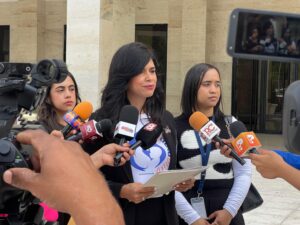 Proponen ampliar a 15 días la licencia de paternidad y eliminar límites en lactancia