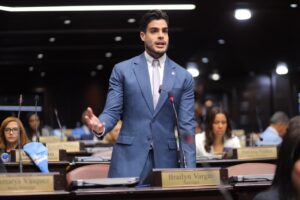 Bray Vargas: “El pueblo no aguanta más; el sacrificio debe empezar por el Gobierno”