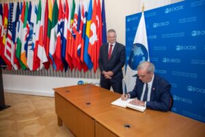 Abinader destaca acuerdo con la OCDE como paso hacia posible adhesión