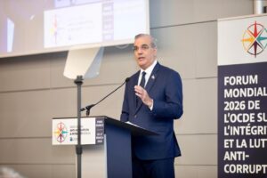 Luis Abinader y líderes destacan rol del periodismo en la democracia dominicana