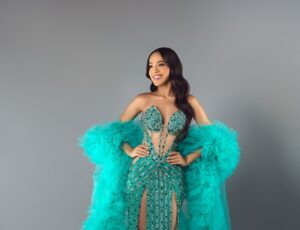 Ashley Joga: belleza y propósito en Miss Petite