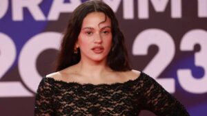 Rosalía cancela su show en Milán tras sufrir una grave intoxicación alimentaria