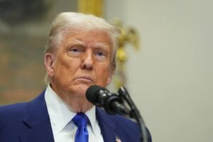 El Gobierno de Donald Trump demanda a Minesota por permitir a niñas trans en deportes femeninos