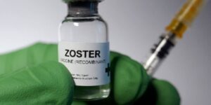 Vacuna contra el herpes zóster reduce riesgo de infartos y ACV en pacientes con insuficiencia cardíaca