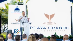 Luis Abinader da luz verde al Aeropuerto Internacional de Playa Grande