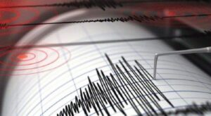 Terremoto de magnitud 7,3 sacude Vanuatu, sin alerta de tsunami hasta el momento