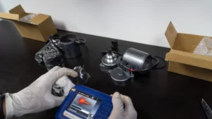 DNCD intercepta presunta cocaína oculta en motores de arranque rumbo a EE.UU.