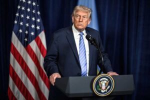 Trump asegura que Israel no atacará la planta de gas en Irán