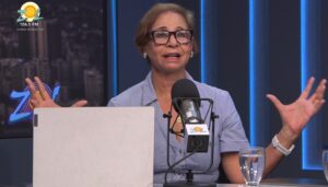 Lilian Pagán advierte dominicanos reaccionan a crisis globales según impacto en su bolsillo