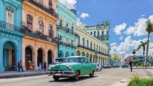 Cuba autoriza creación de empresas mixtas entre el Estado y el sector privado