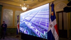 Gobierno presenta proyecto puerto espacial en Pedernales