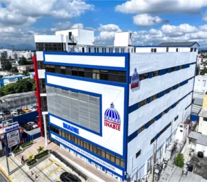 Inabie cancela licitación para compra de gomitas multivitamínicas para estudiantes