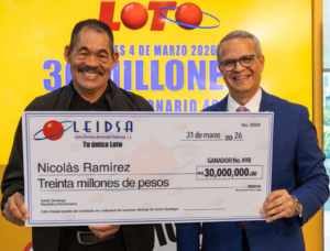 Constructor gana 30 millones en sorteo del Loto