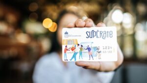 Condenan a 7 años de cárcel a implicados en fraude masivo de tarjetas de la Adess