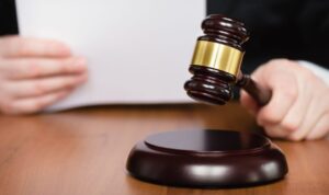 Condenan a 30 años a dos hombres por el asesinato de vigilante en Los Ríos