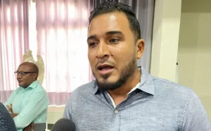 ADP en San Francisco de Macorís acusa a Infraestructura Escolar de incumplir obras y paralizar centros educativos