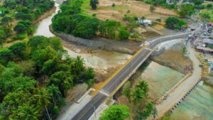 Entrega oficial del puente Batey Ginebra mejora conectividad en Gaspar Hernández