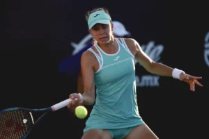 Linette confirma la crisis de Swiatek en el torneo