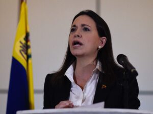 María Corina Machado anuncia su regreso a Venezuela