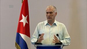 Presidente de Cuba confirma conversaciones con Estados Unidos para buscar soluciones al embargo y a la crisis energética