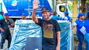 DASAC entrega enseres a familias afectadas por inundaciones en el GDS