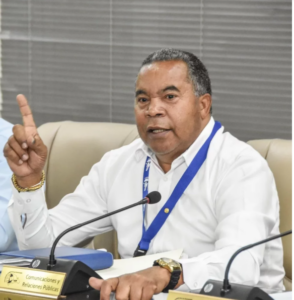 Evaluación docente abriría aumentos de hasta 32 %