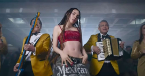 Belinda y Los Ángeles Azules lanzan “Por ella”, tema oficial del Mundial 2026