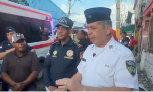 Policía Nacional informa fallecimiento de dos personas tras colapso de pared en Las Palmas de Herrera