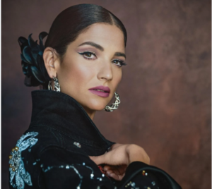 Natalia Jiménez relata momento de pánico tras falla en avión y aterrizaje de emergencia