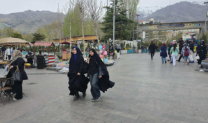 Irán cumple 50 días de apagón digital con impacto en economía y vida cotidiana