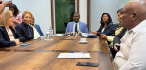 Comisión valida reforma laboral y mantiene cesantía intacta