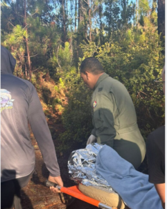 Fuerza Aérea evacúa a dos turistas desde el Pico Duarte en operativo de emergencia