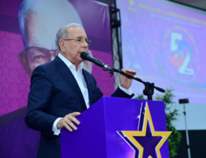 Danilo Medina cuestiona falta de plan del Gobierno ante crisis internacional