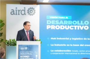 Industria dominicana crece y resiste ante crisis global, según índice manufacturero