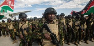 Retiran a 150 agentes kenianos de la fuerza de seguridad en Haití